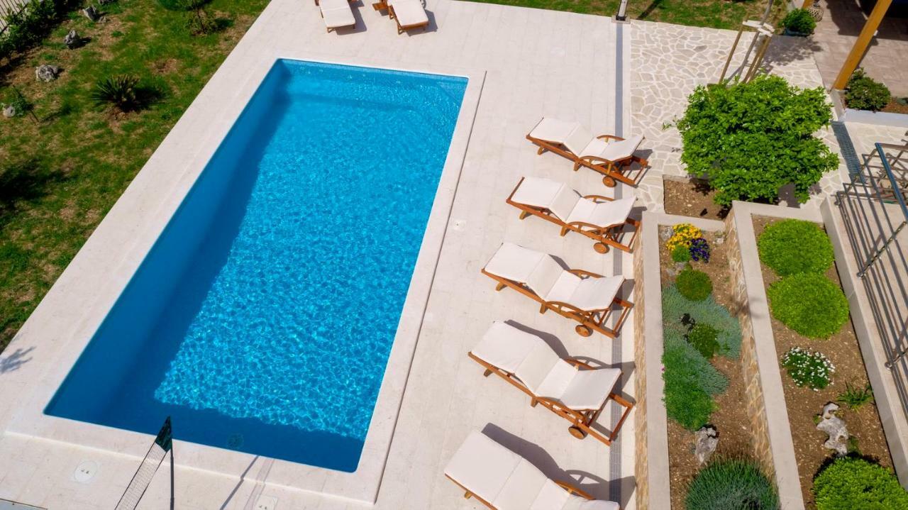 Luxury Villa Castrum Kaštela Extérieur photo